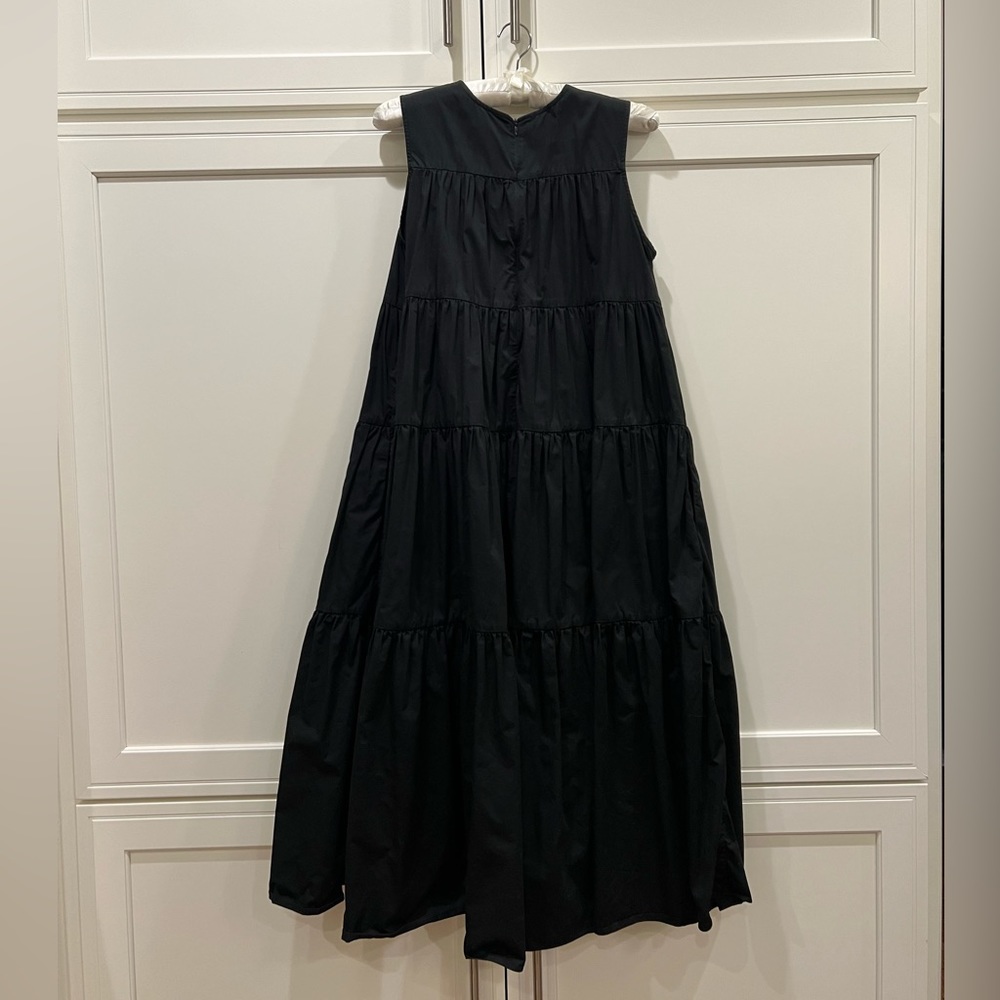 Co Essentials Tiered Poplin Midi Dress in Black Sz Large - Picture 8 of 13